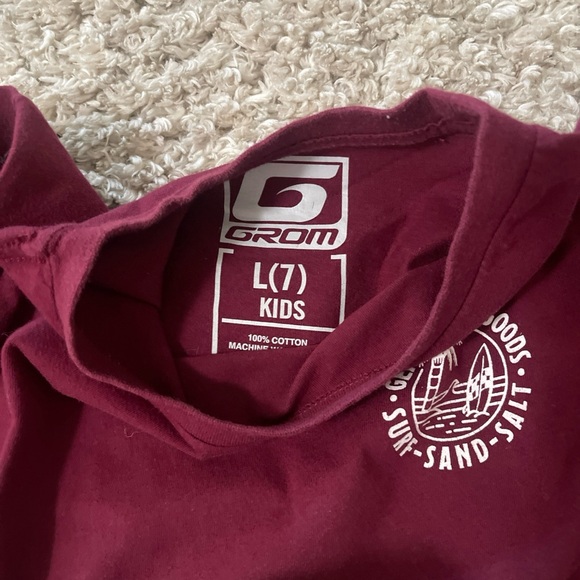 Genuine Grom Goods Surf and Salt Kids Burgundy Surf Tee L7 - Picture 3 of 3